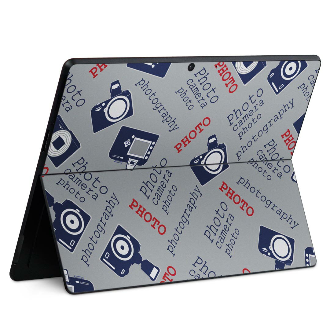 Surface Pro11(2024) / Pro10(for Business) / Pro9(2022) 共通対応 背面 保護 デザイン スキンシール Pro8/ProX 各種対応 014803 カメラ 英字 イラスト