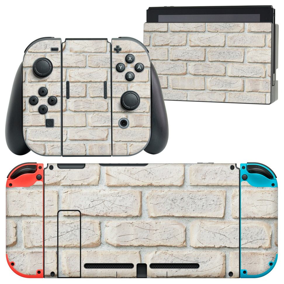 製品名 Nintendo Switch 本体裏面＆ドック正面＆ジョイコン専用 デザインスキンシール セット内容 Nintendo Switch 本体＆ドック＆ジョイコン用スキンシール（各1枚） ニンテンドースイッチ専用です。携帯機のSwitch LiteやProコンには対応していません。 商品特徴 再剥離性シートを素材に採用し、細かな位置調整がしやすく貼り直しが容易です。専用の業務プリンターを使い、商品画像と遜色のない美しい印刷仕上がり。 注意事項 画像はサンプルですので、ご覧の環境によっては多少色味に違いを感じる場合がございます。 イメージと違った、モニターと色味が異なるという理由での交換や返金はご対応出来かねます。スキンシールのみの販売で、ニンテンドースイッチ本体などは付属しません。シワができた場合、ドライヤーなどで軽く温め、外側に向けてシワを伸ばすように貼ってください。初回貼付時の位置調整や貼り直しは可能ですが、しっかりと押し付けて接着させた後の再剥離、再利用は保証しておりません。また接着部に油分や汚れが付着しますと角の部分は剥がれやすくなりますので、貼付時はあまり触れないようにご注意ください。無地のセミグロスシートにデザインをプリントした商品で、デコなどの加工はございません。 凹凸や光沢があるように見えたり布地や金属を素材にしたように見える商品もありますが、デザインの図版によるものです。印刷時に微妙な画像のズレが生じる場合がございます。ご注文後に1点1点制作する受注生産品の為、不良品以外のご返品や交換は固くお断りします。当店における繰り返しの実機テストでは問題ありませんでしたが、経過年数や使用環境により、シールを剥がす際に本体の塗装が一部剥がれる可能性があります。恐れ入りますが、万が一そのような状況になった場合でも当店ではゲーム機本体の保証は出来かねますので、予めご理解の上お求めください。 商品発送 完全受注生産のハンドメイド商品となりますので、既製品と比べて発送までお時間を頂いています。 基本的に決済確認後2?3営業日、最大で10営業日での発送となります。繁忙期や休業日明けの場合はさらに時間がかかる場合があります。 その際には別途メールにてご連絡致します。メール便の場合、発送日から到着までに2?4日ほどかかる場合が多く、紛失などの保障もご対応できかねます。あらかじめご了承下さい。