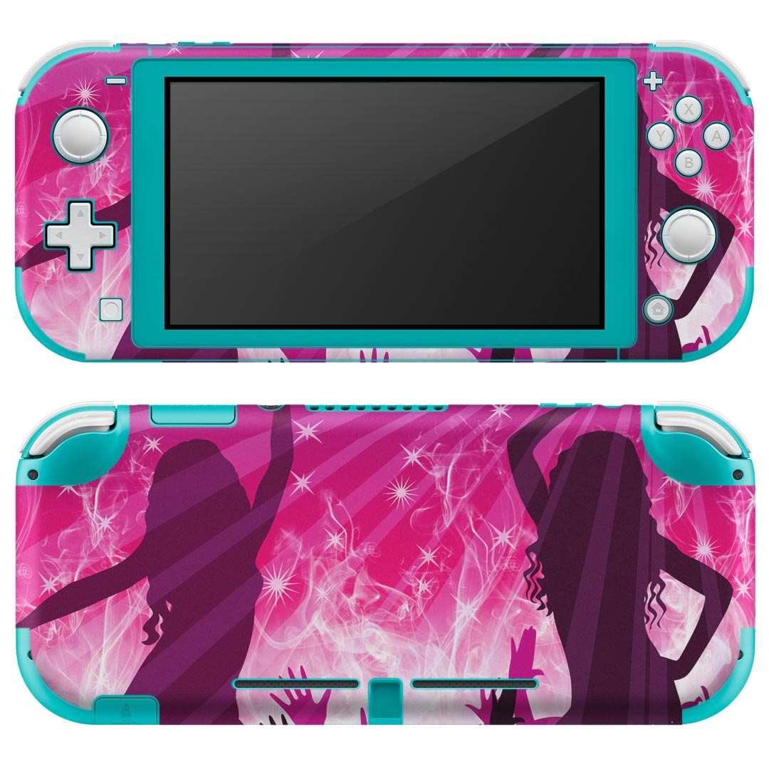 製品名 Nintendo Switch Lite専用 デザインスキンシール セット内容 Nintendo Switch Lite本体用スキンシール（裏表）各1枚 ※液晶側シールは2パーツに分かれていますニンテンドースイッチライト専用です。据え置き機のSwitch本体やJoyコンには対応していません。 商品特徴 3M社製の再剥離性シートを素材に採用し、細かな位置調整がしやすく貼り直しが容易です。また、エアフリーでもありますので気泡が簡単に逃げるので、キレイに貼ることができます。専用の業務プリンターを使い、商品画像と遜色のない美しい印刷仕上がり。 注意事項 画像はサンプルですので、ご覧の環境によっては多少色味に違いを感じる場合がございます。 イメージと違った、モニターと色味が異なるという理由での交換や返金はご対応出来かねます。スキンシールのみの販売で、ニンテンドースイッチ本体などは付属しません。シワができた場合、ドライヤーなどで軽く温め、外側に向けてシワを伸ばすように貼ってください。初回貼付時の位置調整や貼り直しは可能ですが、しっかりと押し付けて接着させた後の再剥離、再利用は保証しておりません。また接着部に油分や汚れが付着しますと角の部分は剥がれやすくなりますので、貼付時はあまり触れないようにご注意ください。無地のセミグロスシートにデザインをプリントした商品で、デコなどの加工はございません。 凹凸や光沢があるように見えたり布地や金属を素材にしたように見える商品もありますが、デザインの図版によるものです。印刷時に微妙な画像のズレが生じる場合がございます。ご注文後に1点1点制作する受注生産品の為、不良品以外のご返品や交換は固くお断りします。 商品発送 完全受注生産のハンドメイド商品となりますので、既製品と比べて発送までお時間を頂いています。 基本的に決済確認後2?3営業日、最大で10営業日での発送となります。繁忙期や休業日明けの場合はさらに時間がかかる場合があります。 その際には別途メールにてご連絡致します。メール便の場合、発送日から到着までに2?4日ほどかかる場合が多く、紛失などの保障もご対応できかねます。あらかじめご了承下さい。