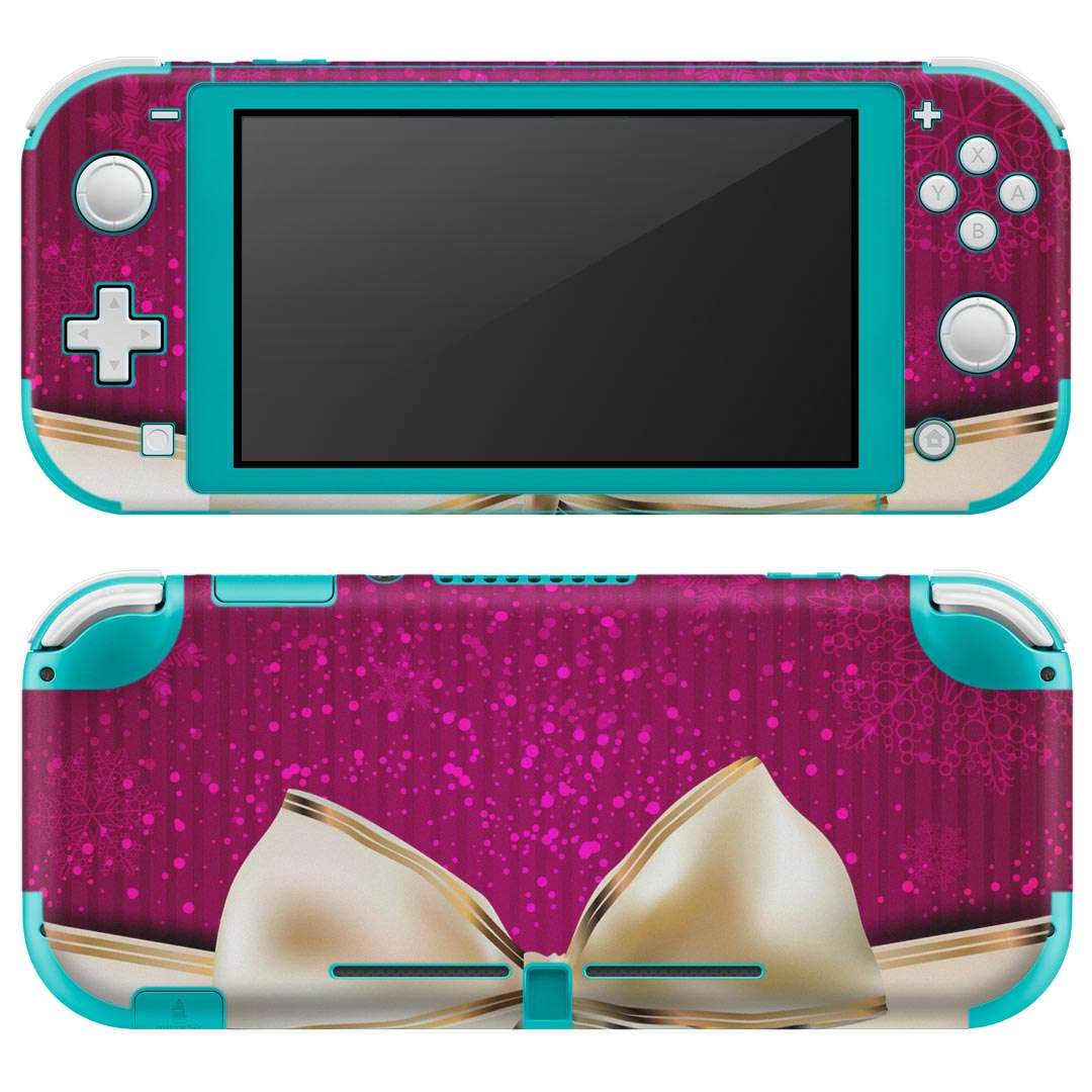 製品名 Nintendo Switch Lite専用 デザインスキンシール セット内容 Nintendo Switch Lite本体用スキンシール（裏表）各1枚 ※液晶側シールは2パーツに分かれていますニンテンドースイッチライト専用です。据え置き機のSwitch本体やJoyコンには対応していません。 商品特徴 3M社製の再剥離性シートを素材に採用し、細かな位置調整がしやすく貼り直しが容易です。また、エアフリーでもありますので気泡が簡単に逃げるので、キレイに貼ることができます。専用の業務プリンターを使い、商品画像と遜色のない美しい印刷仕上がり。 注意事項 画像はサンプルですので、ご覧の環境によっては多少色味に違いを感じる場合がございます。 イメージと違った、モニターと色味が異なるという理由での交換や返金はご対応出来かねます。スキンシールのみの販売で、ニンテンドースイッチ本体などは付属しません。シワができた場合、ドライヤーなどで軽く温め、外側に向けてシワを伸ばすように貼ってください。初回貼付時の位置調整や貼り直しは可能ですが、しっかりと押し付けて接着させた後の再剥離、再利用は保証しておりません。また接着部に油分や汚れが付着しますと角の部分は剥がれやすくなりますので、貼付時はあまり触れないようにご注意ください。無地のセミグロスシートにデザインをプリントした商品で、デコなどの加工はございません。 凹凸や光沢があるように見えたり布地や金属を素材にしたように見える商品もありますが、デザインの図版によるものです。印刷時に微妙な画像のズレが生じる場合がございます。ご注文後に1点1点制作する受注生産品の為、不良品以外のご返品や交換は固くお断りします。 商品発送 完全受注生産のハンドメイド商品となりますので、既製品と比べて発送までお時間を頂いています。 基本的に決済確認後2?3営業日、最大で10営業日での発送となります。繁忙期や休業日明けの場合はさらに時間がかかる場合があります。 その際には別途メールにてご連絡致します。メール便の場合、発送日から到着までに2?4日ほどかかる場合が多く、紛失などの保障もご対応できかねます。あらかじめご了承下さい。