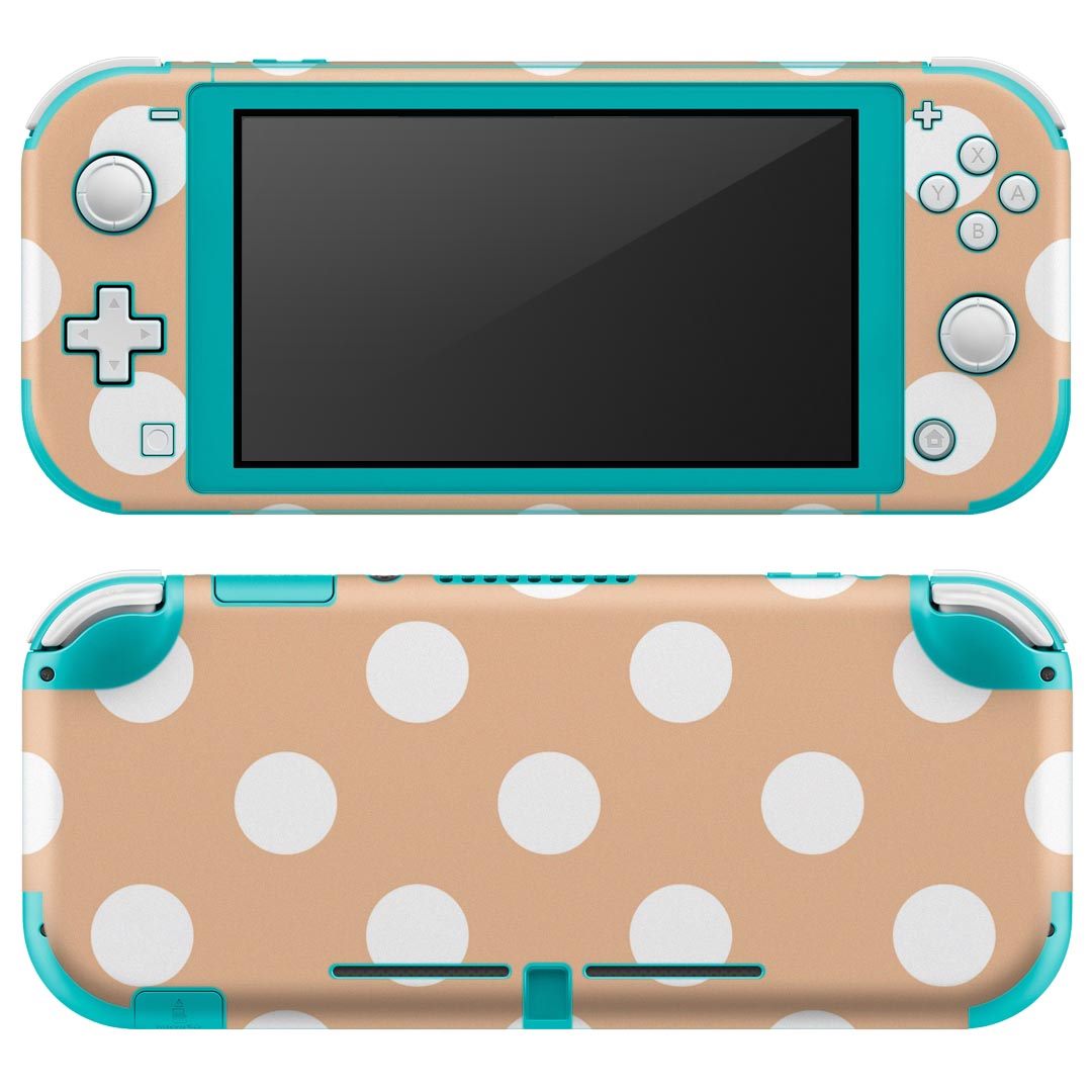 製品名 Nintendo Switch Lite専用 デザインスキンシール セット内容 Nintendo Switch Lite本体用スキンシール（裏表）各1枚 ※液晶側シールは2パーツに分かれていますニンテンドースイッチライト専用です。据え置き機のSwitch本体やJoyコンには対応していません。 商品特徴 3M社製の再剥離性シートを素材に採用し、細かな位置調整がしやすく貼り直しが容易です。また、エアフリーでもありますので気泡が簡単に逃げるので、キレイに貼ることができます。専用の業務プリンターを使い、商品画像と遜色のない美しい印刷仕上がり。 注意事項 画像はサンプルですので、ご覧の環境によっては多少色味に違いを感じる場合がございます。 イメージと違った、モニターと色味が異なるという理由での交換や返金はご対応出来かねます。スキンシールのみの販売で、ニンテンドースイッチ本体などは付属しません。シワができた場合、ドライヤーなどで軽く温め、外側に向けてシワを伸ばすように貼ってください。初回貼付時の位置調整や貼り直しは可能ですが、しっかりと押し付けて接着させた後の再剥離、再利用は保証しておりません。また接着部に油分や汚れが付着しますと角の部分は剥がれやすくなりますので、貼付時はあまり触れないようにご注意ください。無地のセミグロスシートにデザインをプリントした商品で、デコなどの加工はございません。 凹凸や光沢があるように見えたり布地や金属を素材にしたように見える商品もありますが、デザインの図版によるものです。印刷時に微妙な画像のズレが生じる場合がございます。ご注文後に1点1点制作する受注生産品の為、不良品以外のご返品や交換は固くお断りします。 商品発送 完全受注生産のハンドメイド商品となりますので、既製品と比べて発送までお時間を頂いています。 基本的に決済確認後2?3営業日、最大で10営業日での発送となります。繁忙期や休業日明けの場合はさらに時間がかかる場合があります。 その際には別途メールにてご連絡致します。メール便の場合、発送日から到着までに2?4日ほどかかる場合が多く、紛失などの保障もご対応できかねます。あらかじめご了承下さい。