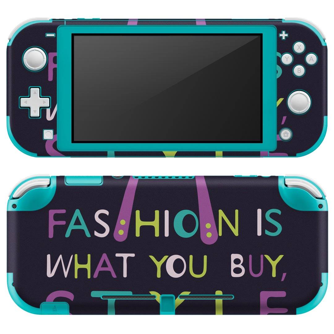 製品名 Nintendo Switch Lite専用 デザインスキンシール セット内容 Nintendo Switch Lite本体用スキンシール（裏表）各1枚 ※液晶側シールは2パーツに分かれていますニンテンドースイッチライト専用です。据え置き機のSwitch本体やJoyコンには対応していません。 商品特徴 3M社製の再剥離性シートを素材に採用し、細かな位置調整がしやすく貼り直しが容易です。また、エアフリーでもありますので気泡が簡単に逃げるので、キレイに貼ることができます。専用の業務プリンターを使い、商品画像と遜色のない美しい印刷仕上がり。 注意事項 画像はサンプルですので、ご覧の環境によっては多少色味に違いを感じる場合がございます。 イメージと違った、モニターと色味が異なるという理由での交換や返金はご対応出来かねます。スキンシールのみの販売で、ニンテンドースイッチ本体などは付属しません。シワができた場合、ドライヤーなどで軽く温め、外側に向けてシワを伸ばすように貼ってください。初回貼付時の位置調整や貼り直しは可能ですが、しっかりと押し付けて接着させた後の再剥離、再利用は保証しておりません。また接着部に油分や汚れが付着しますと角の部分は剥がれやすくなりますので、貼付時はあまり触れないようにご注意ください。無地のセミグロスシートにデザインをプリントした商品で、デコなどの加工はございません。 凹凸や光沢があるように見えたり布地や金属を素材にしたように見える商品もありますが、デザインの図版によるものです。印刷時に微妙な画像のズレが生じる場合がございます。ご注文後に1点1点制作する受注生産品の為、不良品以外のご返品や交換は固くお断りします。 商品発送 完全受注生産のハンドメイド商品となりますので、既製品と比べて発送までお時間を頂いています。 基本的に決済確認後2?3営業日、最大で10営業日での発送となります。繁忙期や休業日明けの場合はさらに時間がかかる場合があります。 その際には別途メールにてご連絡致します。メール便の場合、発送日から到着までに2?4日ほどかかる場合が多く、紛失などの保障もご対応できかねます。あらかじめご了承下さい。