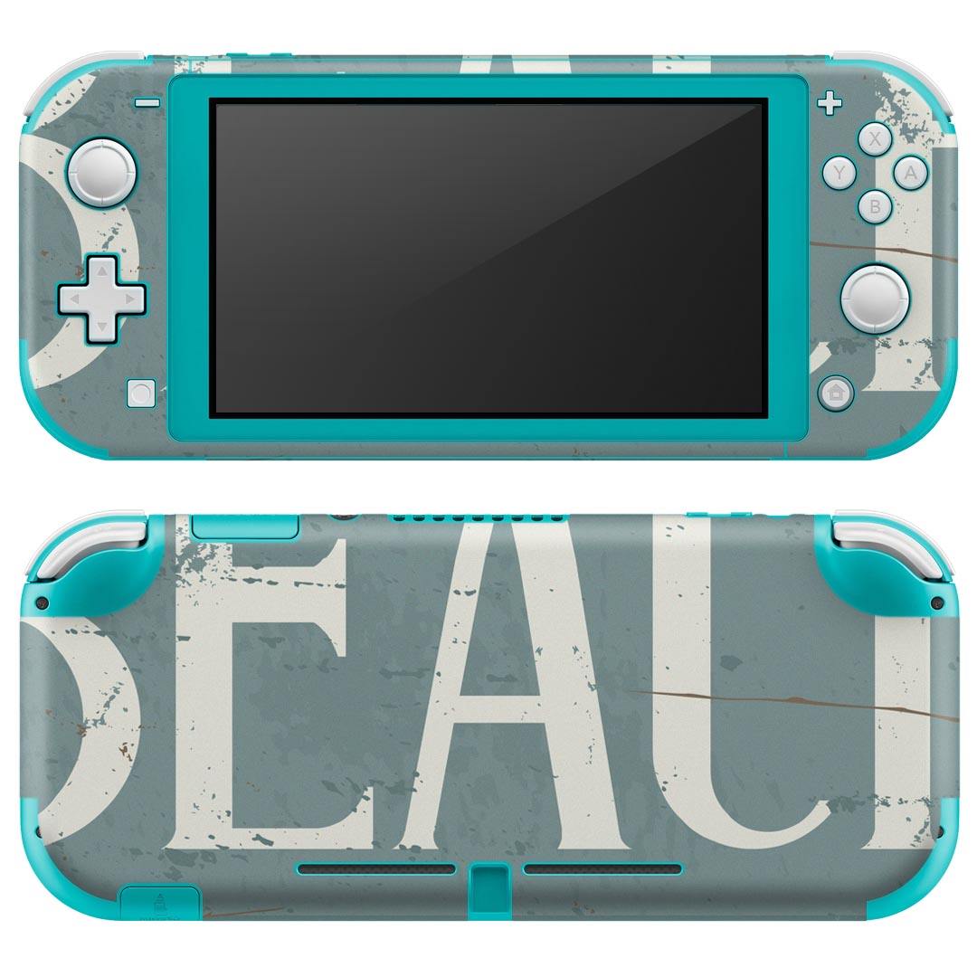 製品名 Nintendo Switch Lite専用 デザインスキンシール セット内容 Nintendo Switch Lite本体用スキンシール（裏表）各1枚 ※液晶側シールは2パーツに分かれていますニンテンドースイッチライト専用です。据え置き機のSwitch本体やJoyコンには対応していません。 商品特徴 3M社製の再剥離性シートを素材に採用し、細かな位置調整がしやすく貼り直しが容易です。また、エアフリーでもありますので気泡が簡単に逃げるので、キレイに貼ることができます。専用の業務プリンターを使い、商品画像と遜色のない美しい印刷仕上がり。 注意事項 画像はサンプルですので、ご覧の環境によっては多少色味に違いを感じる場合がございます。 イメージと違った、モニターと色味が異なるという理由での交換や返金はご対応出来かねます。スキンシールのみの販売で、ニンテンドースイッチ本体などは付属しません。シワができた場合、ドライヤーなどで軽く温め、外側に向けてシワを伸ばすように貼ってください。初回貼付時の位置調整や貼り直しは可能ですが、しっかりと押し付けて接着させた後の再剥離、再利用は保証しておりません。また接着部に油分や汚れが付着しますと角の部分は剥がれやすくなりますので、貼付時はあまり触れないようにご注意ください。無地のセミグロスシートにデザインをプリントした商品で、デコなどの加工はございません。 凹凸や光沢があるように見えたり布地や金属を素材にしたように見える商品もありますが、デザインの図版によるものです。印刷時に微妙な画像のズレが生じる場合がございます。ご注文後に1点1点制作する受注生産品の為、不良品以外のご返品や交換は固くお断りします。 商品発送 完全受注生産のハンドメイド商品となりますので、既製品と比べて発送までお時間を頂いています。 基本的に決済確認後2?3営業日、最大で10営業日での発送となります。繁忙期や休業日明けの場合はさらに時間がかかる場合があります。 その際には別途メールにてご連絡致します。メール便の場合、発送日から到着までに2?4日ほどかかる場合が多く、紛失などの保障もご対応できかねます。あらかじめご了承下さい。