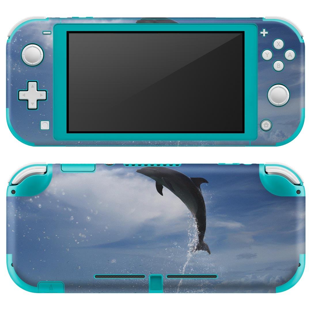 igsticker Nintendo Switch Lite 専用 デザインスキンシール 全面 ニンテンドー スイッチ ライト 専用 ゲーム機 カバー アクセサリー フィルム ステッカー エアフリー 010965 海　イルカ　写真