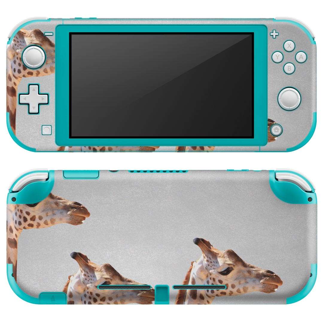 igsticker Nintendo Switch Lite 専用 デザインスキンシール 全面 ニンテンドー スイッチ ライト 専用 ゲーム機 カバー アクセサリー フィルム ステッカー エアフリー 010988 きりん　動物　写真