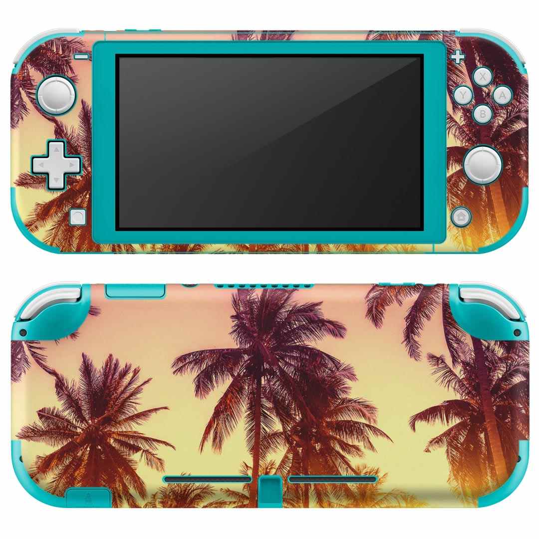製品名 Nintendo Switch Lite専用 デザインスキンシール セット内容 Nintendo Switch Lite本体用スキンシール（裏表）各1枚 ※液晶側シールは2パーツに分かれていますニンテンドースイッチライト専用です。据え置き機のSwitch本体やJoyコンには対応していません。 商品特徴 3M社製の再剥離性シートを素材に採用し、細かな位置調整がしやすく貼り直しが容易です。また、エアフリーでもありますので気泡が簡単に逃げるので、キレイに貼ることができます。専用の業務プリンターを使い、商品画像と遜色のない美しい印刷仕上がり。 注意事項 画像はサンプルですので、ご覧の環境によっては多少色味に違いを感じる場合がございます。 イメージと違った、モニターと色味が異なるという理由での交換や返金はご対応出来かねます。スキンシールのみの販売で、ニンテンドースイッチ本体などは付属しません。シワができた場合、ドライヤーなどで軽く温め、外側に向けてシワを伸ばすように貼ってください。初回貼付時の位置調整や貼り直しは可能ですが、しっかりと押し付けて接着させた後の再剥離、再利用は保証しておりません。また接着部に油分や汚れが付着しますと角の部分は剥がれやすくなりますので、貼付時はあまり触れないようにご注意ください。無地のセミグロスシートにデザインをプリントした商品で、デコなどの加工はございません。 凹凸や光沢があるように見えたり布地や金属を素材にしたように見える商品もありますが、デザインの図版によるものです。印刷時に微妙な画像のズレが生じる場合がございます。ご注文後に1点1点制作する受注生産品の為、不良品以外のご返品や交換は固くお断りします。 商品発送 完全受注生産のハンドメイド商品となりますので、既製品と比べて発送までお時間を頂いています。 基本的に決済確認後2?3営業日、最大で10営業日での発送となります。繁忙期や休業日明けの場合はさらに時間がかかる場合があります。 その際には別途メールにてご連絡致します。メール便の場合、発送日から到着までに2?4日ほどかかる場合が多く、紛失などの保障もご対応できかねます。あらかじめご了承下さい。