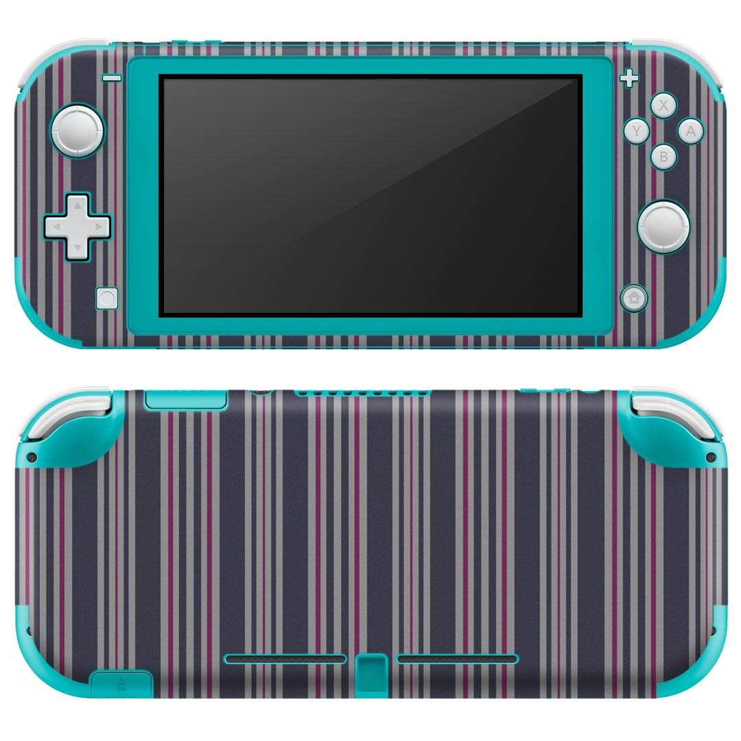 製品名 Nintendo Switch Lite専用 デザインスキンシール セット内容 Nintendo Switch Lite本体用スキンシール（裏表）各1枚 ※液晶側シールは2パーツに分かれていますニンテンドースイッチライト専用です。据え置き機のSwitch本体やJoyコンには対応していません。 商品特徴 3M社製の再剥離性シートを素材に採用し、細かな位置調整がしやすく貼り直しが容易です。また、エアフリーでもありますので気泡が簡単に逃げるので、キレイに貼ることができます。専用の業務プリンターを使い、商品画像と遜色のない美しい印刷仕上がり。 注意事項 画像はサンプルですので、ご覧の環境によっては多少色味に違いを感じる場合がございます。 イメージと違った、モニターと色味が異なるという理由での交換や返金はご対応出来かねます。スキンシールのみの販売で、ニンテンドースイッチ本体などは付属しません。シワができた場合、ドライヤーなどで軽く温め、外側に向けてシワを伸ばすように貼ってください。初回貼付時の位置調整や貼り直しは可能ですが、しっかりと押し付けて接着させた後の再剥離、再利用は保証しておりません。また接着部に油分や汚れが付着しますと角の部分は剥がれやすくなりますので、貼付時はあまり触れないようにご注意ください。無地のセミグロスシートにデザインをプリントした商品で、デコなどの加工はございません。 凹凸や光沢があるように見えたり布地や金属を素材にしたように見える商品もありますが、デザインの図版によるものです。印刷時に微妙な画像のズレが生じる場合がございます。ご注文後に1点1点制作する受注生産品の為、不良品以外のご返品や交換は固くお断りします。 商品発送 完全受注生産のハンドメイド商品となりますので、既製品と比べて発送までお時間を頂いています。 基本的に決済確認後2?3営業日、最大で10営業日での発送となります。繁忙期や休業日明けの場合はさらに時間がかかる場合があります。 その際には別途メールにてご連絡致します。メール便の場合、発送日から到着までに2?4日ほどかかる場合が多く、紛失などの保障もご対応できかねます。あらかじめご了承下さい。