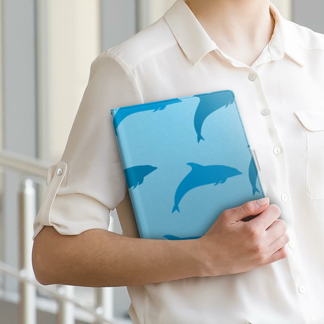 KYT32 Qua tab QZ8 キュアタブ quatabqz8 Mサイズ 手帳型 タブレットケース カバー 全機種対応有り レザー フリップ ダイアリー 二つ折り 革 010969 海　イルカ　青