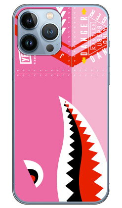 素材ケース本体／ポリカーボネート加工UV硬化型インク印刷範囲平面プリント（側面にプリントは入りません）対応機種iPhone 13 Pro Max/Apple専用【おすすめ】・ちょっとしたプレゼント（ギフト）やポイント消化にご利用下さい。＊プレゼント ギフト 誕生日 クリスマス 母の日 父の日 クリスマス ペア カップル 喜ぶ 人気＊当店ではプレゼント（ギフト）梱包は行っておりません。予めご了承下さい。【関連用語】iphone 13 pro max ケース アイフォーン13プロマックス ケース iphone13promaxケース 人気 13 pro max ケース 13 pro max カバー iphone13 pro max ケース 手帳型 かわいい iphone 13 pro max カバー アイフォーン13プロマックス カバー iphone13promaxカバー iphone 13 pro max カバー iphone 13 pro maxカバー iphone 13 pro max 手帳型ケース→　iPhone 13 Pro Max/Apple　対応スマートフォンケース一覧はこちら　←スマートフォンを傷からガード！！取り外しはとっても簡単！！着せ替え気分でポップなデザインを持ち歩こう！！シャーク柄戦闘機をモチーフにしたポップなiPhone 13 Pro Max/Appleケース。当店は、YESNOの正規取扱店ですので、安心してお買い物いただけます●　ご　購　入　の　前　に　●※仕様は予告なく変更する場合がございます。※画像は合成画像（イメージ）になります。※商品加工はすべて日本国内の熟練した職人の手作業で行われます。※背面、側面をしっかり保護。※装着したまま充電可能（ケーブルのみ）　卓上型充電器には対応しておりません。※装着したケースが保護フィルムに干渉する場合がございます。※5〜7営業日で出荷します。※ひとつひとつ職人のハンドメイドでお作りするため、注文状況によってはさらにお時間を頂く場合がございます。