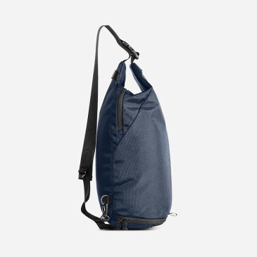 【送料無料】Aer Sling Bag 2 Navy エアー スリング バッグ 2 ネイビー バックパック リュック バッグ ジム コーデュラ バリスティック ナイロン 軽量