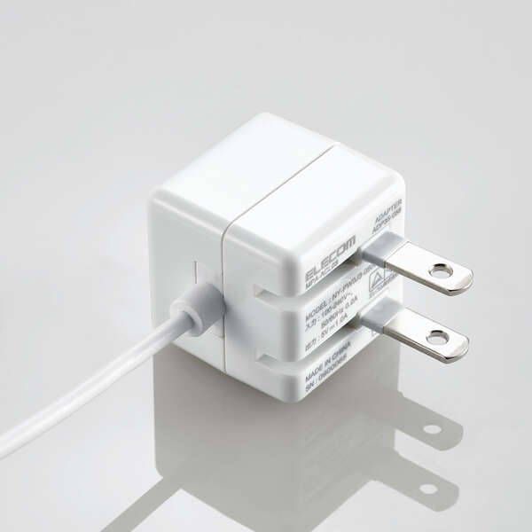 ELECOM�ʥ��쥳��� iPhone���Ŵ� iPad���Ŵ� 2.5m Lightning AC �����֥���� �ۥ磻�ȥե����� ����ѥ��� ���� ���塼�� ���襤�� MPA-ACL03WF