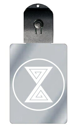 光るキーホルダー 家紋シリーズ 糸輪に立鼓稲妻(いとわにりゅうごいなずま) 7色に光る 家紋 入り キーホルダー 光る LED 夜 安全 キー USB充電 バッ...