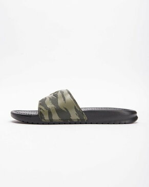 送料無料 Men's メンズ 店舗限定 NIKE BENASSI JDI SEQUOIA/MEDIUM OLIVE-BLACK AQ5060-300 ナイキ べナッシ JDI カモ カモフラージュ オリーブ ブラック サンダル 靴 スニーカー アパレル ファッション