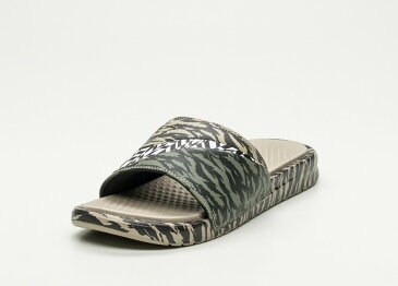 送料無料 Men's メンズ 店舗限定 NIKE BENASSI ULTRA LUX BLACK WHITE & KHAKI VELVET AQ5059-001 ナイキ べナッシー ウルトラ LUX ブラック ホワイト カーキ カモフラージュ カモ マルチカラー 靴 スニーカー アパレル ファッション