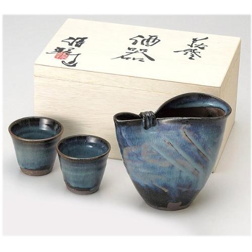 萩焼 山根清玩 青萩 冷酒器揃 サイズ：徳利 約550ml 径14 × 8 × 12.5　盃 約120ml 径 7 × 6.5cm