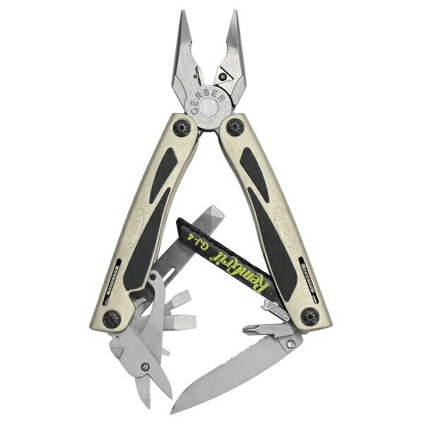 GERBER 岩に突き刺さった剣エクスキャリバーがトレードマークのガーバー社は1939年にオレゴン州ポートランドで創業した。 フィッシング、ハンティングの大の愛好家だったピート・ガーバー氏は彼の経験から、次々と新製品を開発し、大好評を博し、ミスター・ナイフと賞賛された。 1987年フィスカス社に経営が引き継がれた今も次々と時代の最先端を行く新製品を開発し続けています。 全長：130mm（閉時）261mm（開時）■重量：241g ハンドル材：アルミ+エラストマー樹脂 プライヤーのカッティング部分にはタングステンカーバイドの刃がインサートされています。 ロック機能付きで、ハンドルには滑りにくくする為にエラストマーがインサートされています。 ナイフ・ニードルノーズプライヤー・ノコギリ・はさみ・ヤスリ・＋ドライバー・−ドライバー・栓抜き・ワイヤーカッター付 正当な理由なくこの商品を携帯することは法令により禁止されております。 18歳未満の方はこの商品を購入しないようお願いします。 ■通常2～5営業日で発送致しますが材料その他要因にて1週間から1ヶ月以上お時間が掛かる場合やご用意出来ない場合が御座います。予めご了承下さい。 ■お使いの環境により商品の色、素材感が実物と多少異なって見える場合がございます。 ※商品の出荷について※ 在庫管理には細心の注意を払っておりますが、手動作業の為、急な完売等で在庫数更新が遅れる場合がございます。その際は、キャンセルとさせて頂きますのでご迷惑をお掛けしますが、何卒ご了承下さい。 ■送料無料の商品やその他複数点の注文、同梱などにより6000円(税別）以上のご注文の場合でも北海道1800円、沖縄他離島へは別途2500円の送料が掛かります。 ご注文時は無料となりますが店舗にて訂正させて頂きますので予めご了承下さい。 ■発送準備完了後のキャンセル、返品交換等は一切お受けできません。予めご了承下さい。