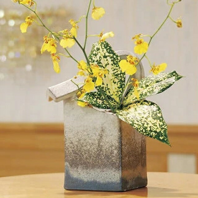 Rakuten - 信楽焼 花瓶・花器 蜃気楼