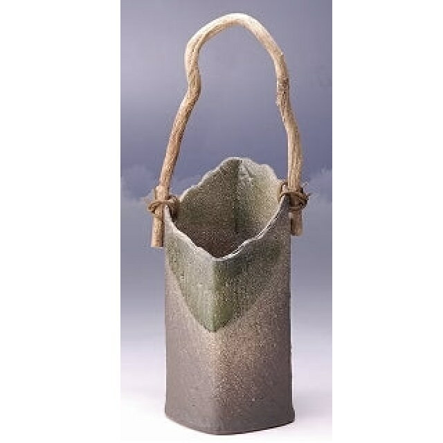 Arita Ware - 信楽焼 花瓶・花器 つる付花入　緑彩角変形