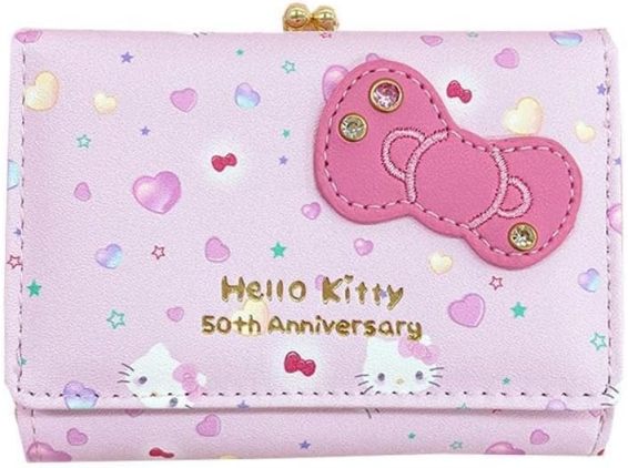 50周年を迎えるHello KittyとLeSportsacのコラボレーションが