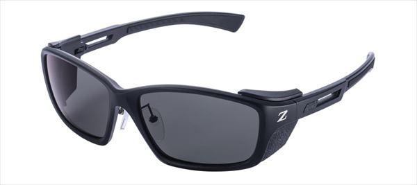 偏光度99％以上　可視光線透過率12％　トゥルービューフォーカス：光量が多い快晴時やオフショア、海外遠征、水面との距離が近いフローターやウェーディングなど、強烈な照り返しから逃げ場のない状況下でも確実に眩しさを抑える。強い光線から目を保護し、視界のまま水面のギラつきを遮断する。　FRAME　：Nylon　LENS　：TALEX　CR−39　Polarized　／　6Curve　SIZE　：57□17−150（59x38）これまでZequeでは様々な遮光性能に特化したモデルを発表してきました。一日を通してフィールドで活動するフィッシングガイドやプロアングラー、また熱心なウィークエンドアングラーなど、多くの方に支持されてきましたが、HOVER(フーバー)も、そんな方々に向けた実戦的な遮光モデルです。※掲載している商品の画像は代表画像を表示しています。また実物と色が違って見える場合があります。あらかじめご了承下さい。