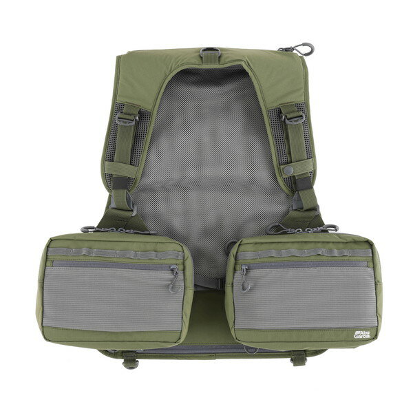 トラウトフィッシングアングラーに向けて開発された高機能フィッシングベスト。サイズ：フリーカラー：オリーブ素材：本体・ナイロン100％、メッシュ部分・ポリエステル ※実物と色が違って見える場合があります。あらかじめご了承下さい。