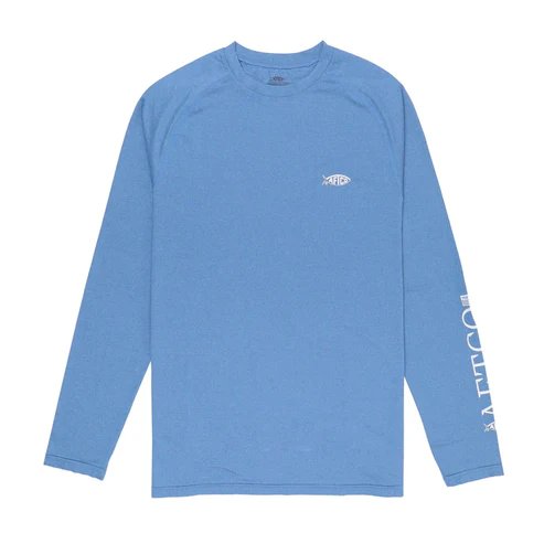 シャツ全体に適用された超通気性生地である Air-O Mesh を使用した Yurei Air-O Mesh LS Performance Shirt は、温暖な気候や高湿度でも一日中快適で通気性があり、日差しから保護できるように設計されています。その他の主な機能としては、UPF 40 日焼け止め、速乾性吸湿発散性、親指ループなどがあります。特徴ポリエステル 94%、 エラスタン 6%親指ループAIR-O-MESH 超通気性素材UPF 40の日焼け止め速乾性、吸湿発散性サイズ(USサイズ）：Lカラー：Nautical　Blue　Heather胸囲：106-114 ※実物と色が違って見える場合があります。あらかじめご了承下さい。