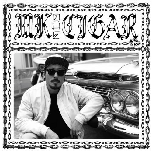 昨年、不慮の事故により亡くなってしまった日本屈指のTalkbox Player"MK THE CiGAR"の魂の遺作が遂にヴァイナル7インチでストリートに放たれる! Side Aは、数多くのアーティスト達にカヴァーされてきたサムクックの名曲"You send me"をトークボックスでソウルフルにカヴァー。途中、ジェームスブラウンの"Try me"に展開する構成に、往年のソウルファンは確実に悶絶する事でしょう。 Side Bは、80s ディスコ/ファンク好きには間違いなく突き刺さるWARの"You got the power"のトークボックスカヴァー。MK THE CiGARにしか出せないグルーヴ感全開の魂(Soul)を感じる一曲。 Produced by Onodub & MK THE CiGAR Mixed and Mastered by Onodub Designed by NiGHTMARE GRAPHiXXX Photo by K MagiccSIDE A MK THE CiGAR - YOU SEND ME TiME / 3:39 SIDE B MK THE CiGAR - U GOT THE POWER TiME / 3:43