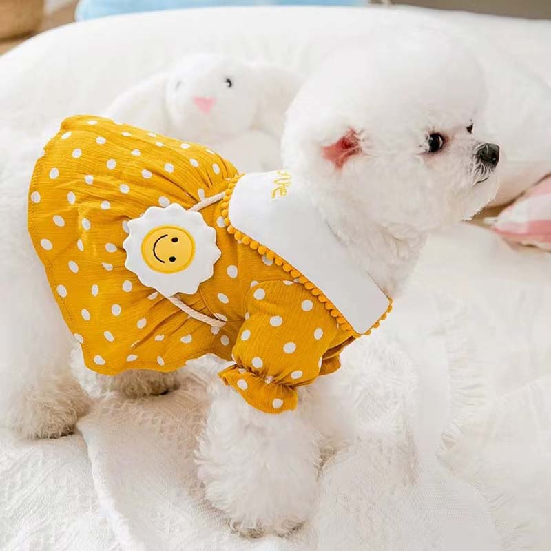 【500円★スーパーSALE】犬服 ひまわりワンピース ドッグウエア 犬服 ショルダーバッグ付き 柔らかい 動きやすい 夏用 通気 可愛い 水玉柄 ドット