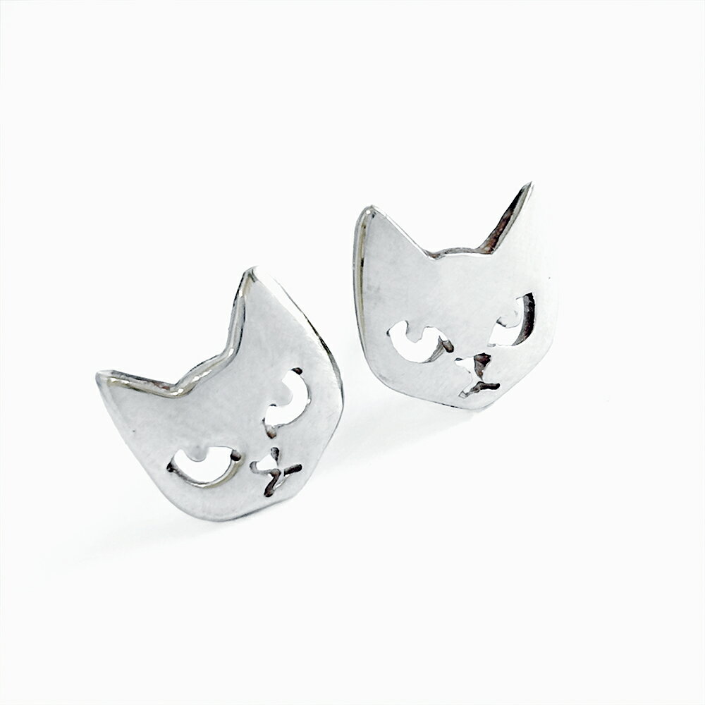 Silver - 猫 シルバーピアスシルバーアクセサリー作家 江口タツオさんのピアス「猫フェイス」【猫 アクセサリー】【シルバーアクセサリー】【ハンドメイド】