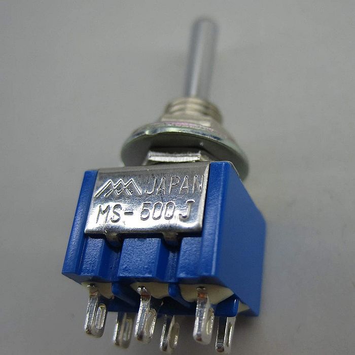 ミヤマ電器 トグルスイッチ 双極 (ON)-OFF-(ON) MS-500J-B（CTG-904） 3
