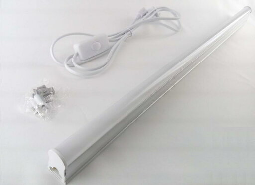 Cattage(キャッテージ) どこでも蛍光灯(60cm型)器具一体型 LED蛍光灯 昼白色 電源コード付き Cattage(キャッテージ) どこでも蛍光灯(60cm型)器具一体型 LED蛍光灯 昼白色 電源コード付き