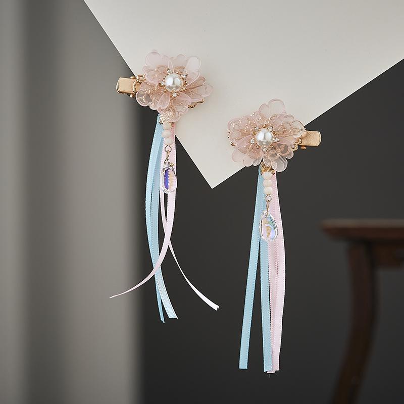 キッズ 女の子 ベビー 髪飾り ヘアアクセサリー 古風 和風 漢服風 リボン プリンセス 揺れる タッセル ..