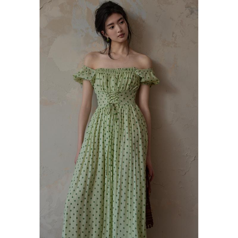 夢見るような優しい フレンチロマンティック グリーン 山茶花 水玉 パフスリーブ ウエストリボン ワンピース