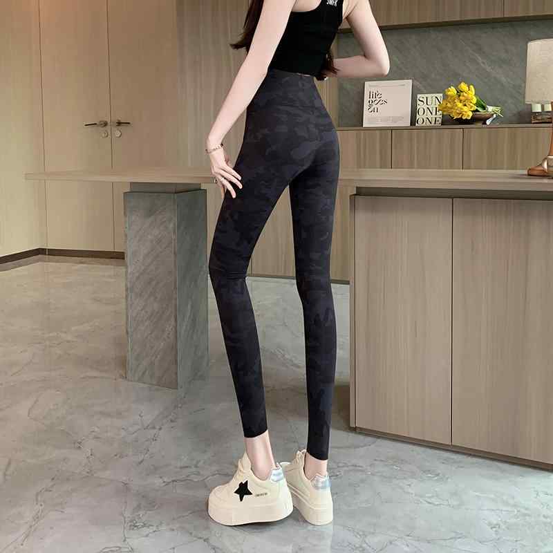 迷彩柄 ハイウエスト お腹引き締め ヒップアップ 美脚 シャークパンツ ヨガ フィットネス レギンス スパッツ スポーツ 普段着