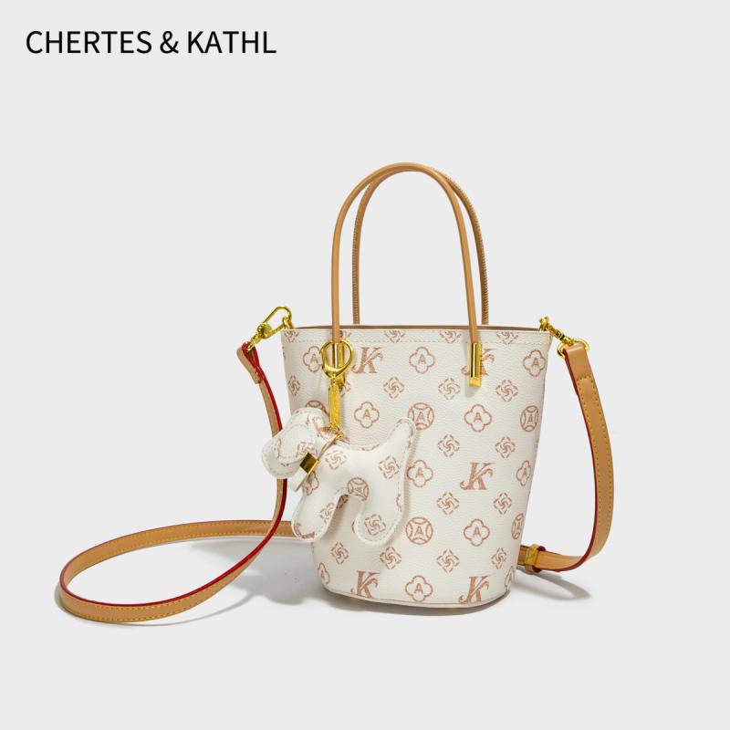 今夏 新作 上品で 高級感 溢れる 軽量 コンパクト スマートフォン 収納 ポーチ 女性用 軽やかで エレガントな 小型 ミニ 肩掛け 斜めがけ ショルダーバッグ 携帯電話用 バッグ