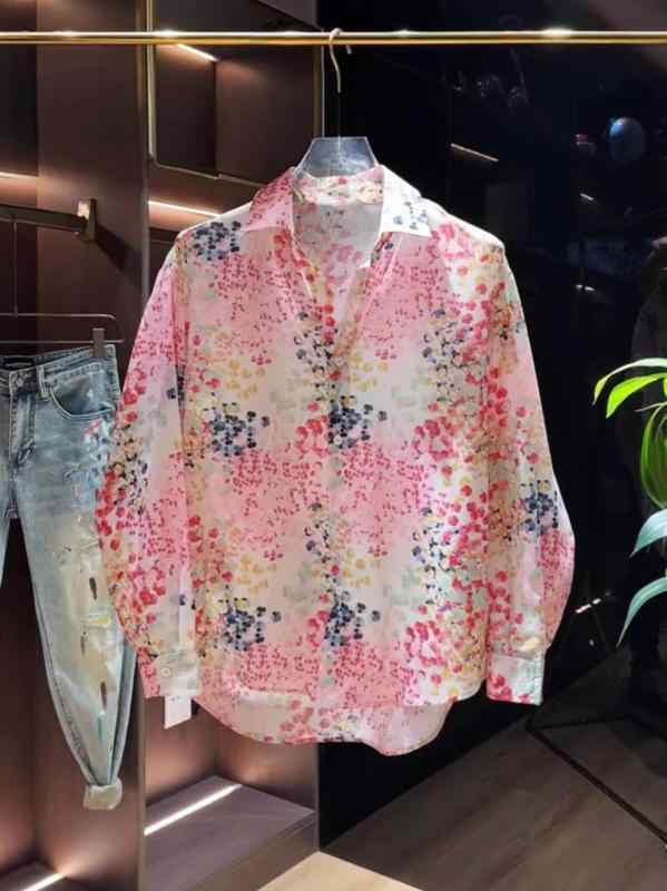 メンズ 男性向け 夏物 流行 マカロン色 パステルカラー 小花柄 フラワー 襟付き 長袖シャツ 涼感 ひんやり 薄手 軽量 ゆったり リラックスフィット カジュアル 着回し 万能 トップス