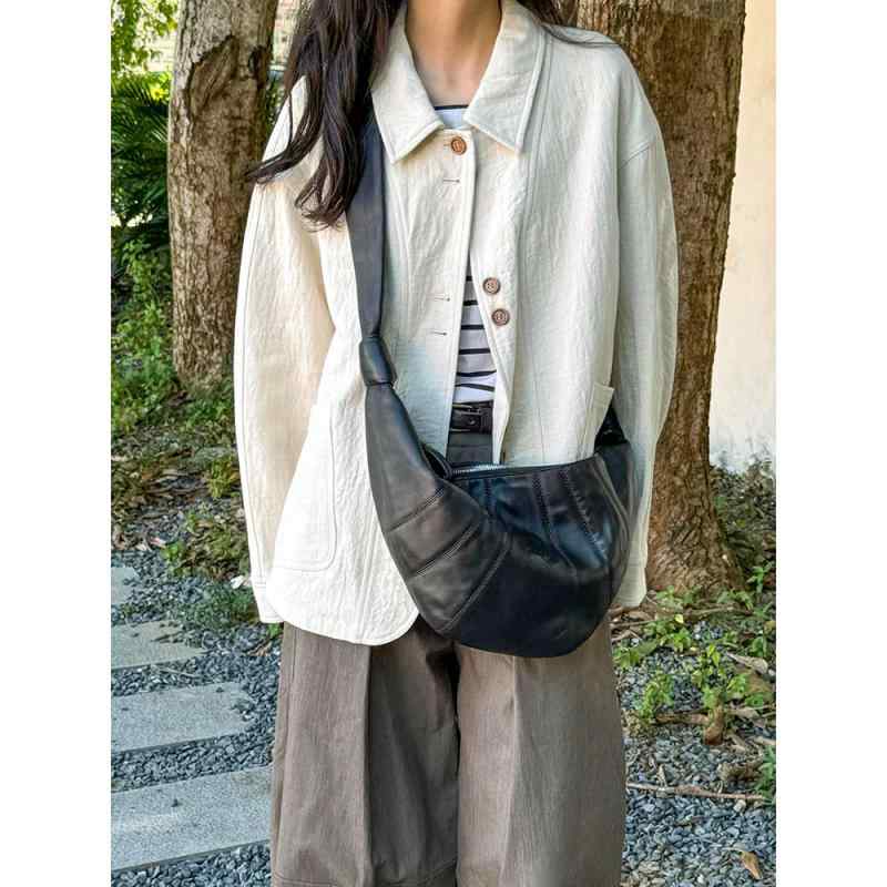 初春の着こなしに最適な 日系レトロ調の 襟付きジャケット 女性用 春物新作 ゆったりとした着心地の オ..