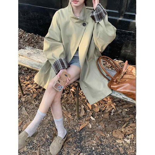 高級感漂う バイカラー配色切り替えデザイン トレンチコート レディース 女性用 韓国風 ゆったり 体型カバー 低身長 小柄さん向け 英国調エレガントスタイル ロング丈コート