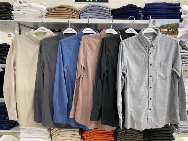 秋の最新作 メンズ 男性 若者 青年向け フランネル起毛シャツ 無地 単色 快適な着心地 柔らかな肌触り ..