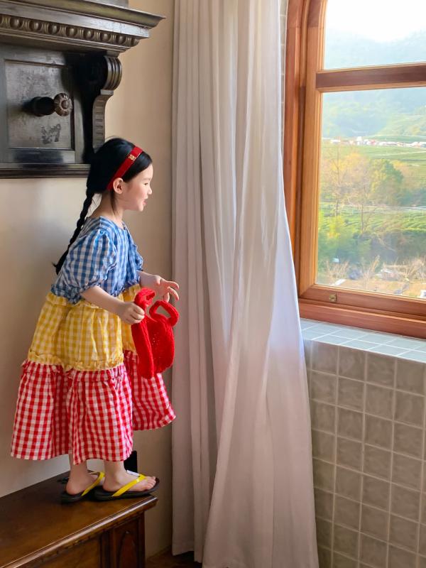 女の子 女児 キッズ ガールズ 夏 夏物 サマー ワンピース ドレス パフスリーブ パフ袖 ボリューム袖 チェック柄 格子柄 ギンガムチェック おしゃれ 華やか 上品 可愛い プリンセスドレス お姫様ドレス フォーマル 発表会 衣装