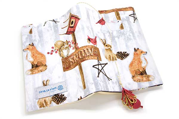 ブックカバー雪とモフモフ 布製 アニマル柄文庫本サイズ