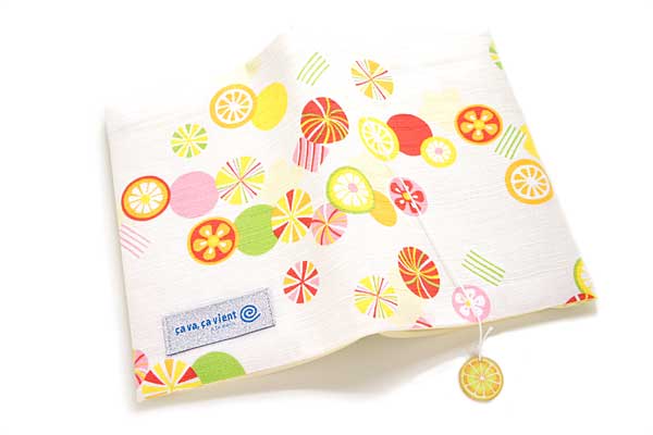 ブックカバー フレッシュレモンでいたいの〜 布製 ポップ 文庫本サイズ