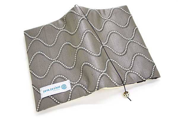 ブックカバー 情報の流れは絶えずして… 布製 シック 文庫本サイズ