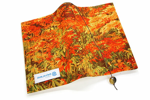 ブックカバー 山燃ゆる、紅葉萌ゆる 布製 ヴァカンス 文庫本サイズ