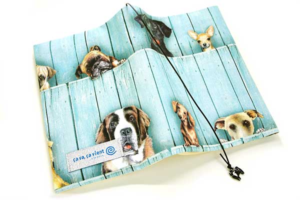 ブックカバー 塀の向こう 布製 ヴァカンス 文庫本サイズ