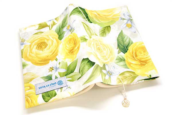 ブックカバー 黄色の花言葉 flower 布製 フラワー 文庫本サイズ