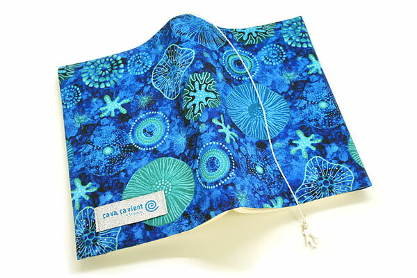 ブックカバー 竜宮伝説 布製 ヴァカンス 文庫本サイズ