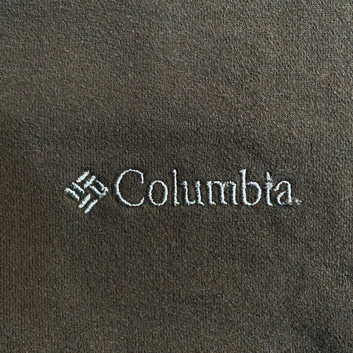 古着 ビッグサイズ Columbia コロンビア ワンポイントロゴ 刺繍 スウェットシャツ メンズ2XL相当