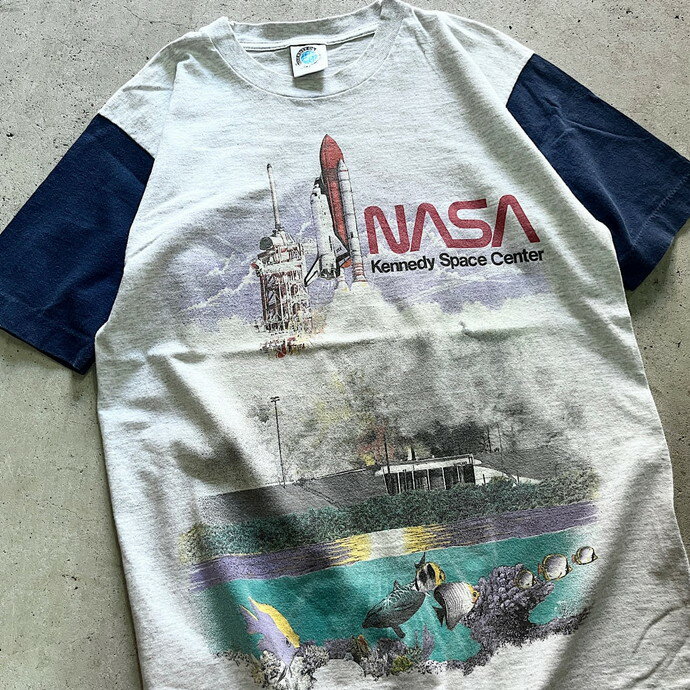 90年代 NASA KENNEDY SPACE CENTER ケネディ宇宙センター 企業ロゴ バイカラー プリントTシャツ メンズM 【古着】【中古】【SS2309】【SS2406】