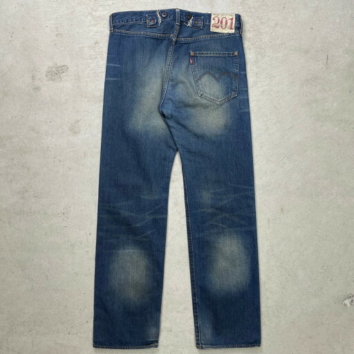Levi's ユーロリーバイス 201 デニムパンツ 復刻 シンチバック メンズW30 古着【中古】 Levi's ユーロリーバイス 201 デニムパンツ 復刻 シンチバック メンズW30 古着【中古】
